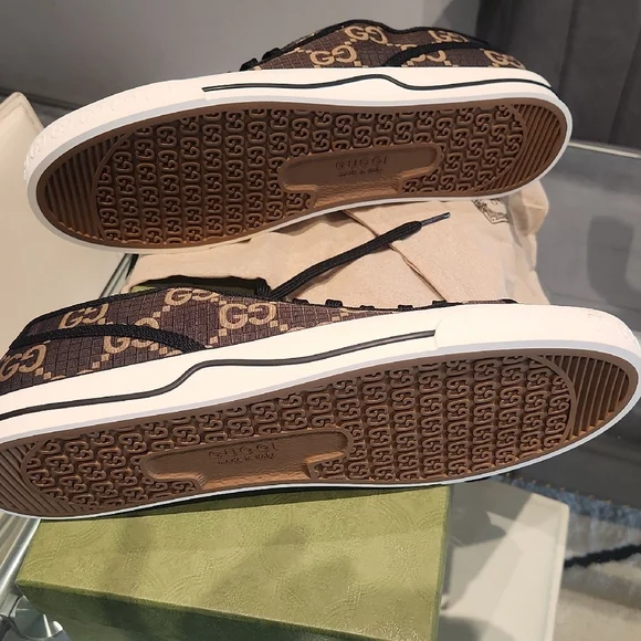 Gucci Black and Brown Low-Top Sneakers